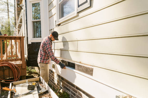 Top rated local Storm Damage Siding Repair specialists in Moundsville, WV